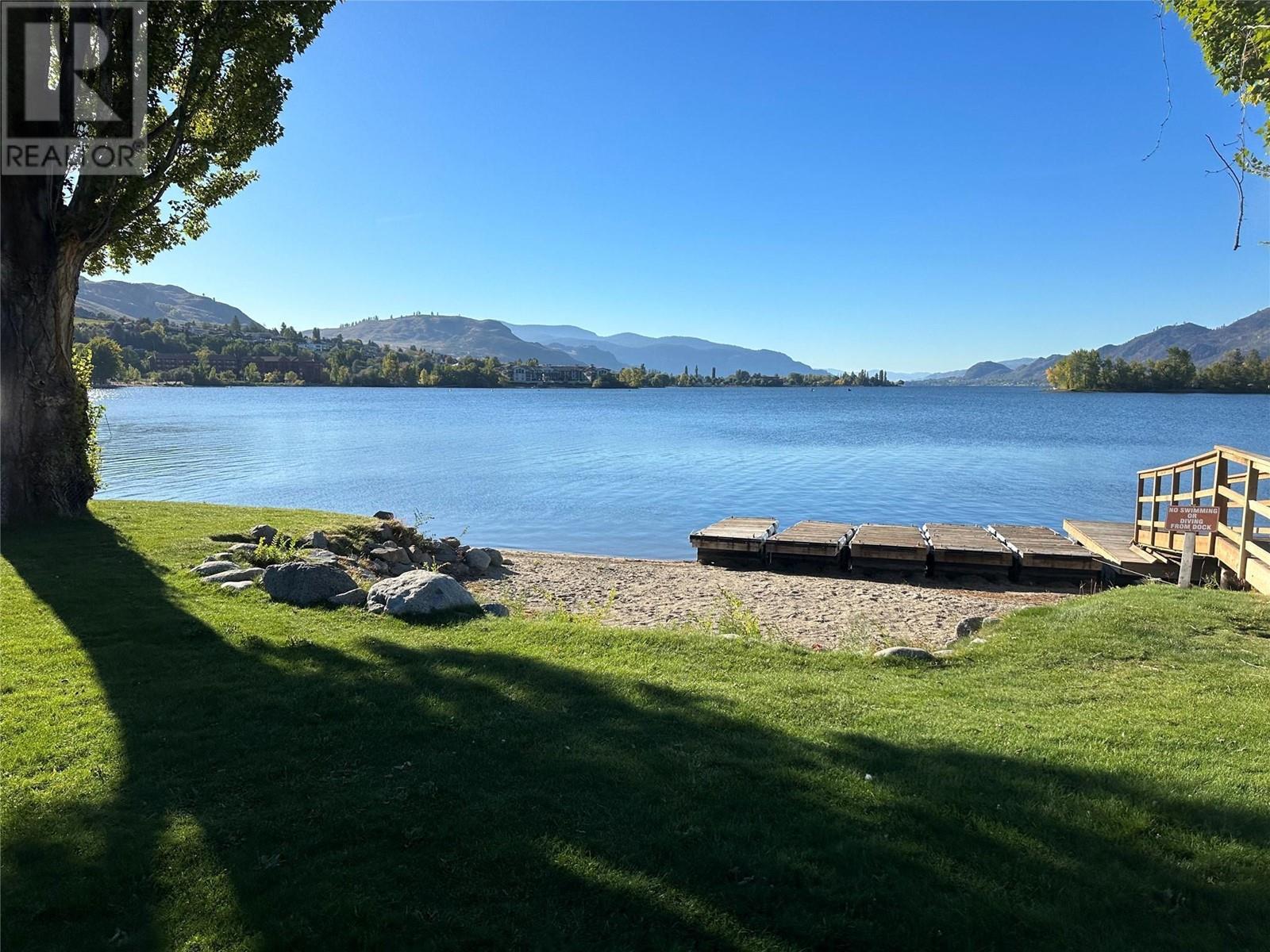 5401 Lakeshore Drive Unit# 205, Osoyoos, British Columbia  V0H 1V6 - Photo 1 - 10337121