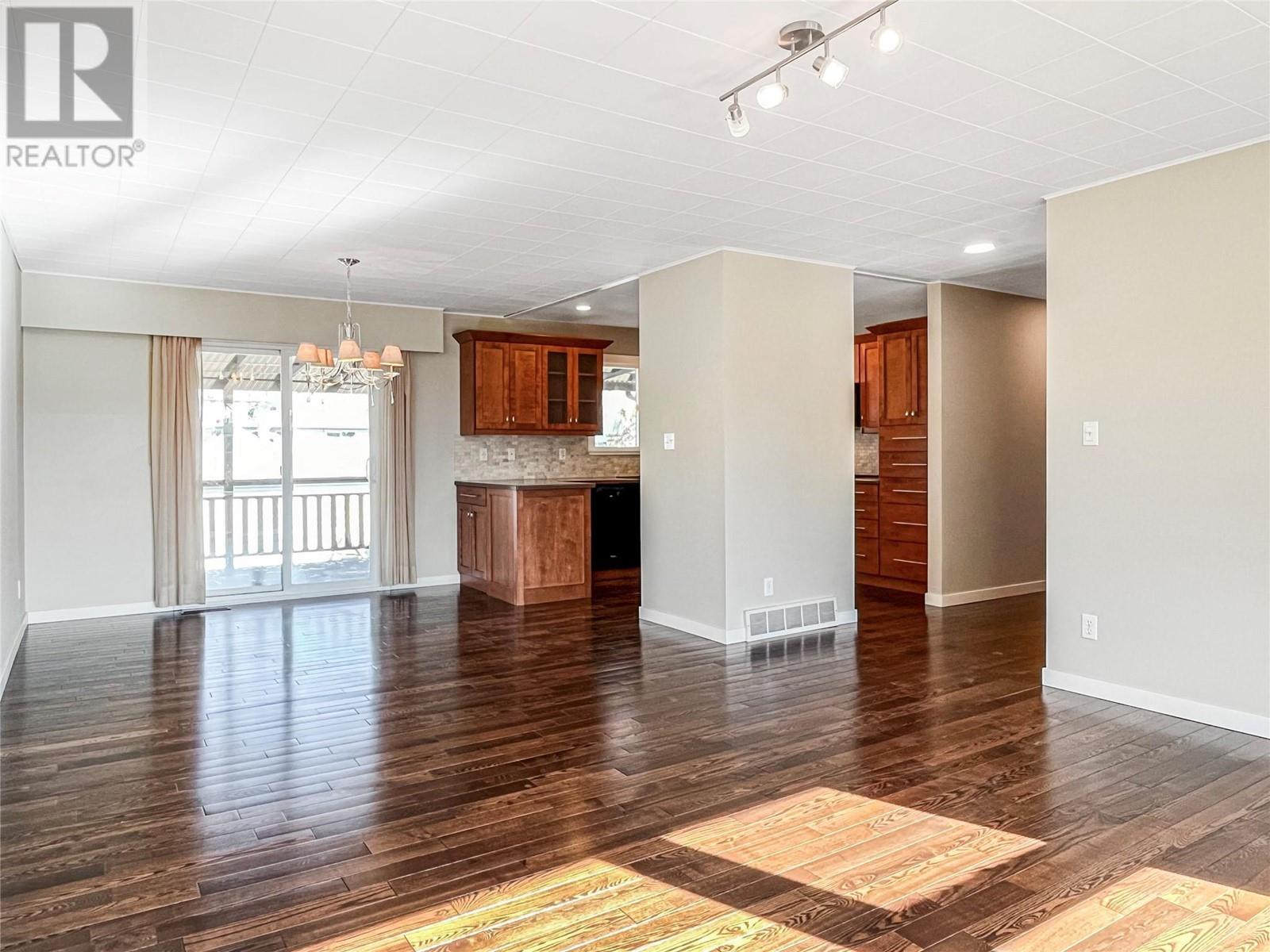 38 Willow Crescent, Osoyoos, British Columbia  V0H 1V3 - Photo 4 - 10335890