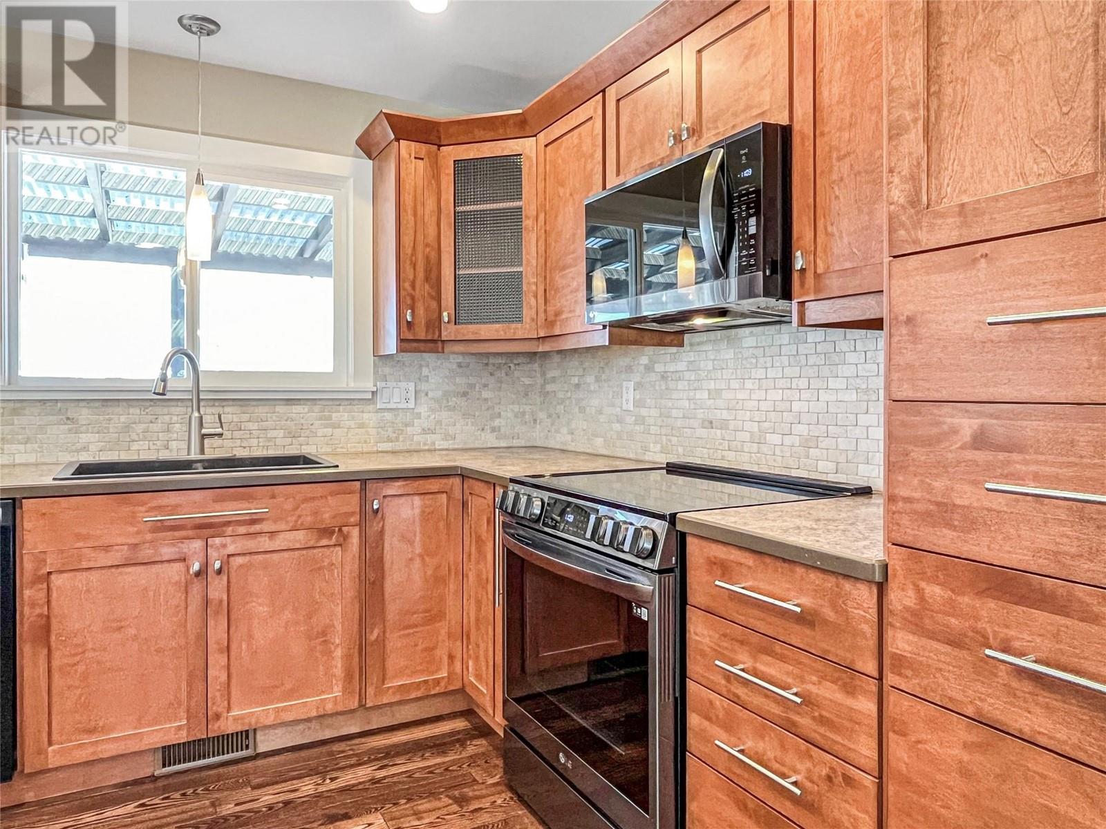 38 Willow Crescent, Osoyoos, British Columbia  V0H 1V3 - Photo 7 - 10335890