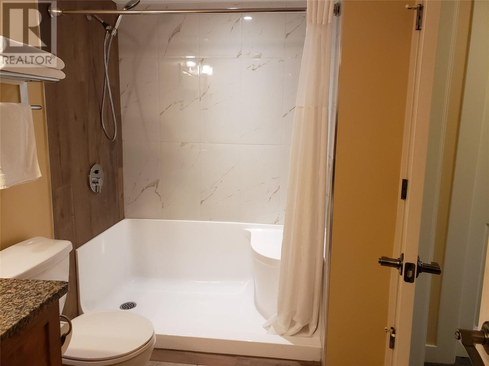 4200 Lakeshore Drive Unit# 234, Osoyoos, British Columbia  V0H 1V6 - Photo 8 - 10337107
