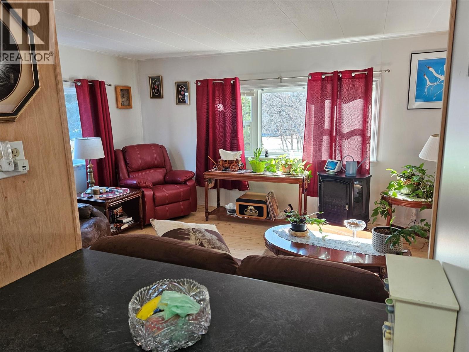 620 12th Avenue, Keremeos, British Columbia  V0X 1N3 - Photo 6 - 10337376