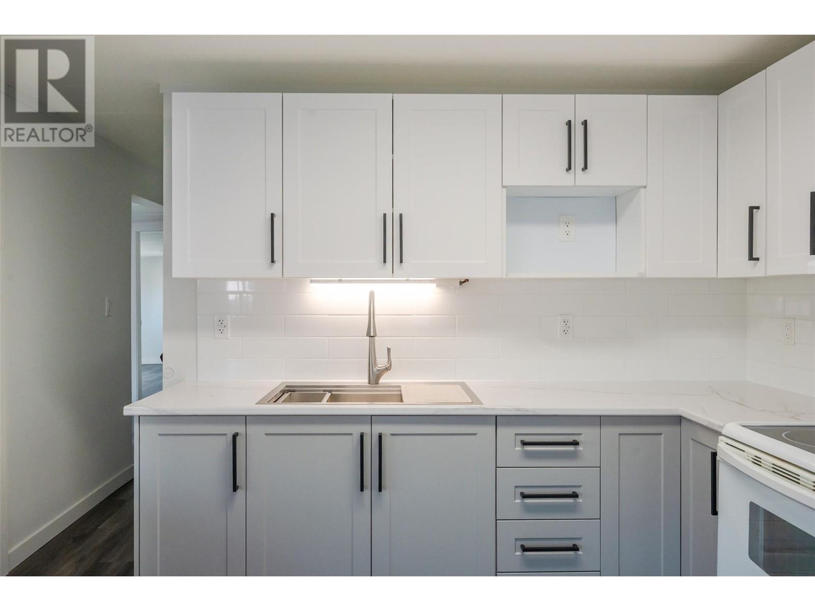 197 Dauphin Avenue Unit# 14, Penticton, British Columbia  V2A 3S3 - Photo 9 - 10337188
