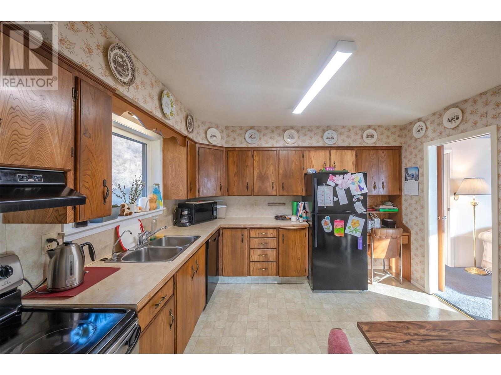 9800 Giants Head Road, Summerland, British Columbia  V0H 1Z7 - Photo 14 - 10337392