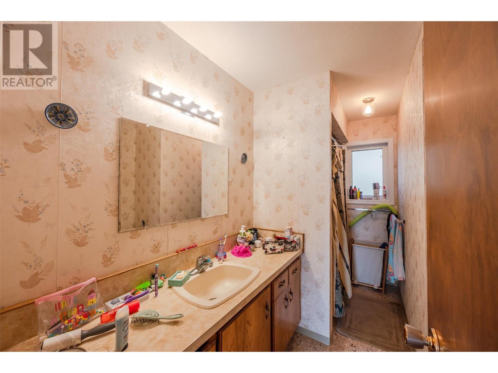 9800 Giants Head Road, Summerland, British Columbia  V0H 1Z7 - Photo 21 - 10337392