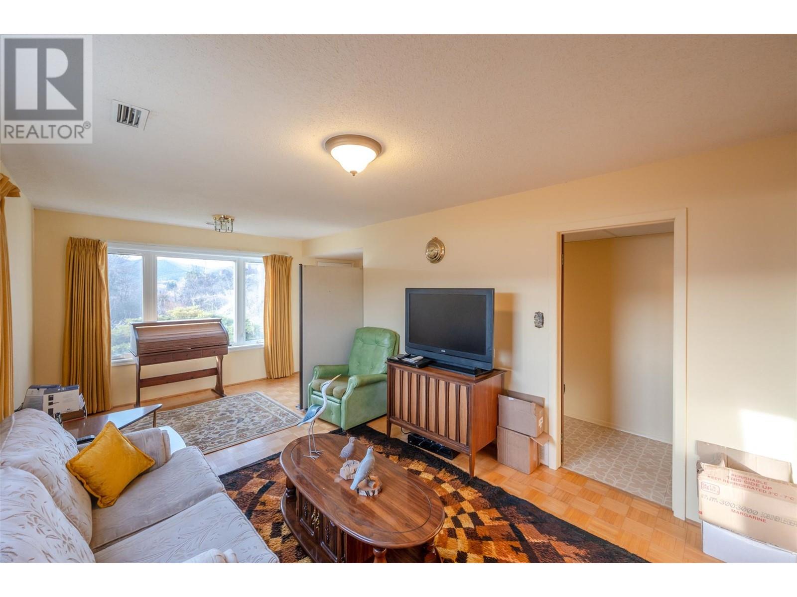 9800 Giants Head Road, Summerland, British Columbia  V0H 1Z7 - Photo 33 - 10337392