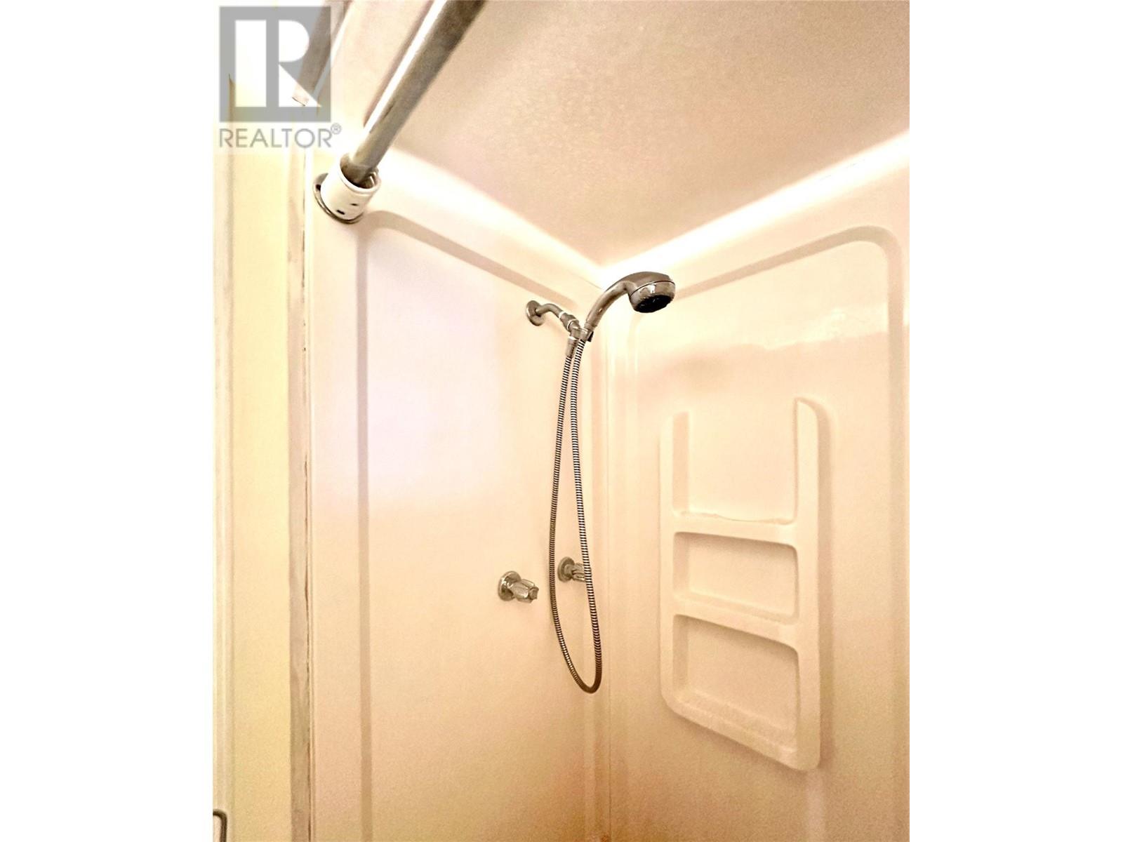6491 Park Drive Drive, Oliver, British Columbia  V0H 1T4 - Photo 34 - 10336816