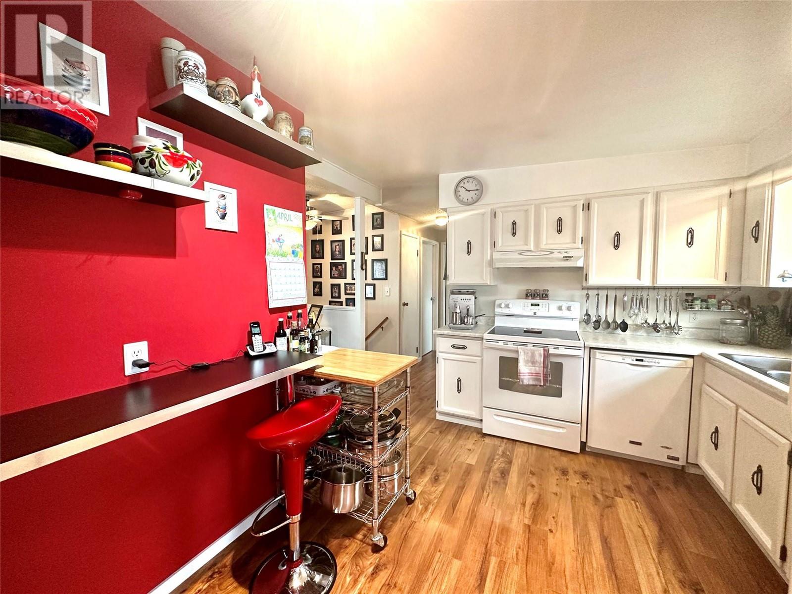 6491 Park Drive Drive, Oliver, British Columbia  V0H 1T4 - Photo 8 - 10336816
