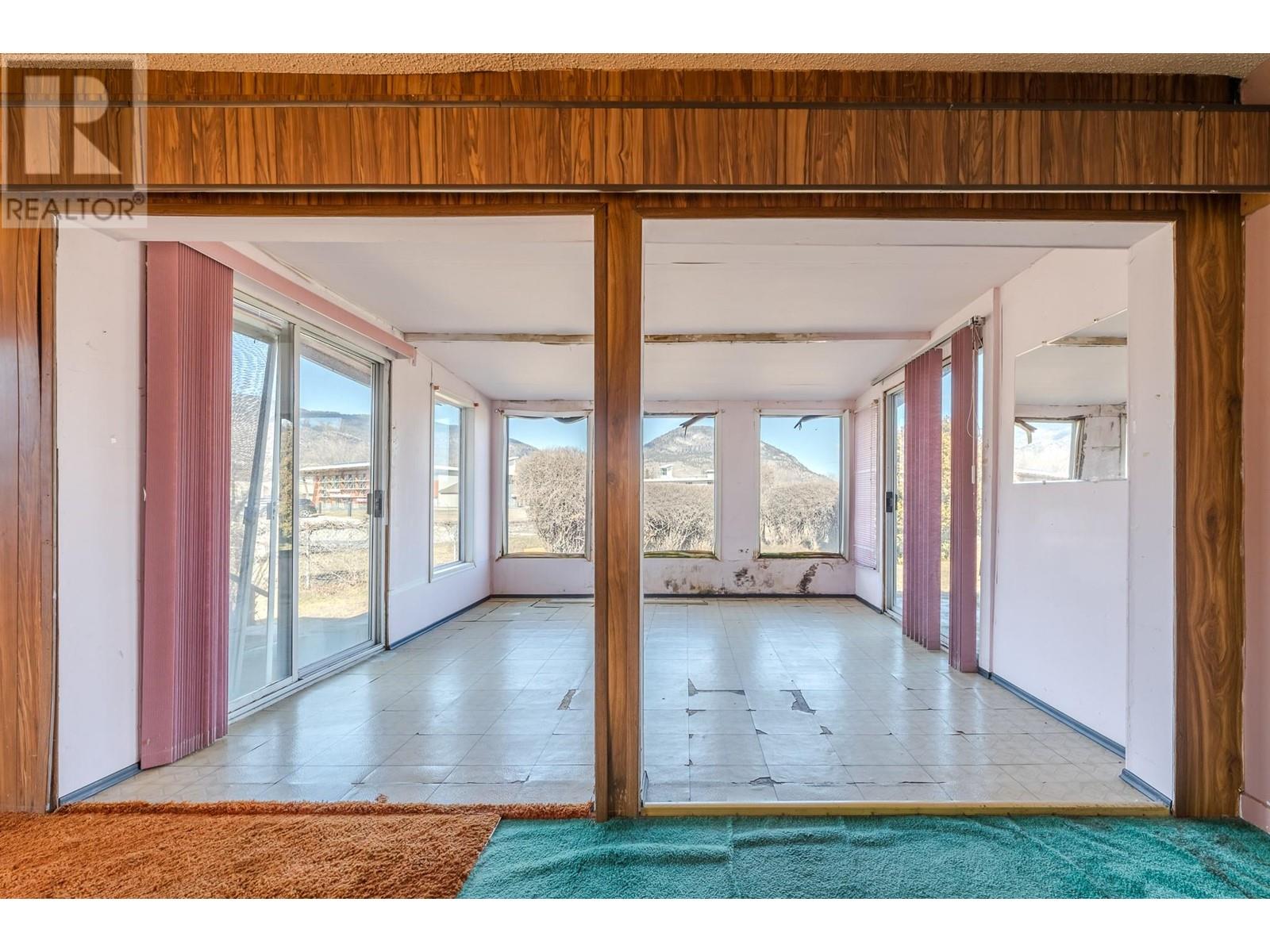 168 Hastings Place, Penticton, British Columbia  V2A 2W1 - Photo 6 - 10337439