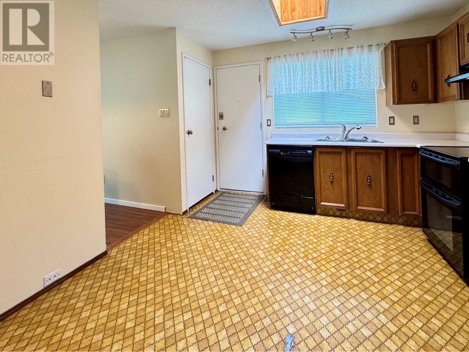 145 Blairmore Crescent, Penticton, British Columbia  V2A 7E2 - Photo 11 - 10337148