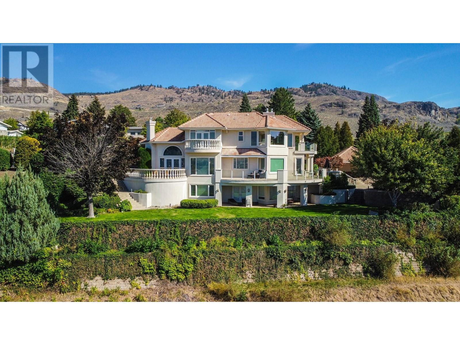 3715 30th Avenue, Osoyoos, British Columbia  V0H 1V6 - Photo 12 - 10335812