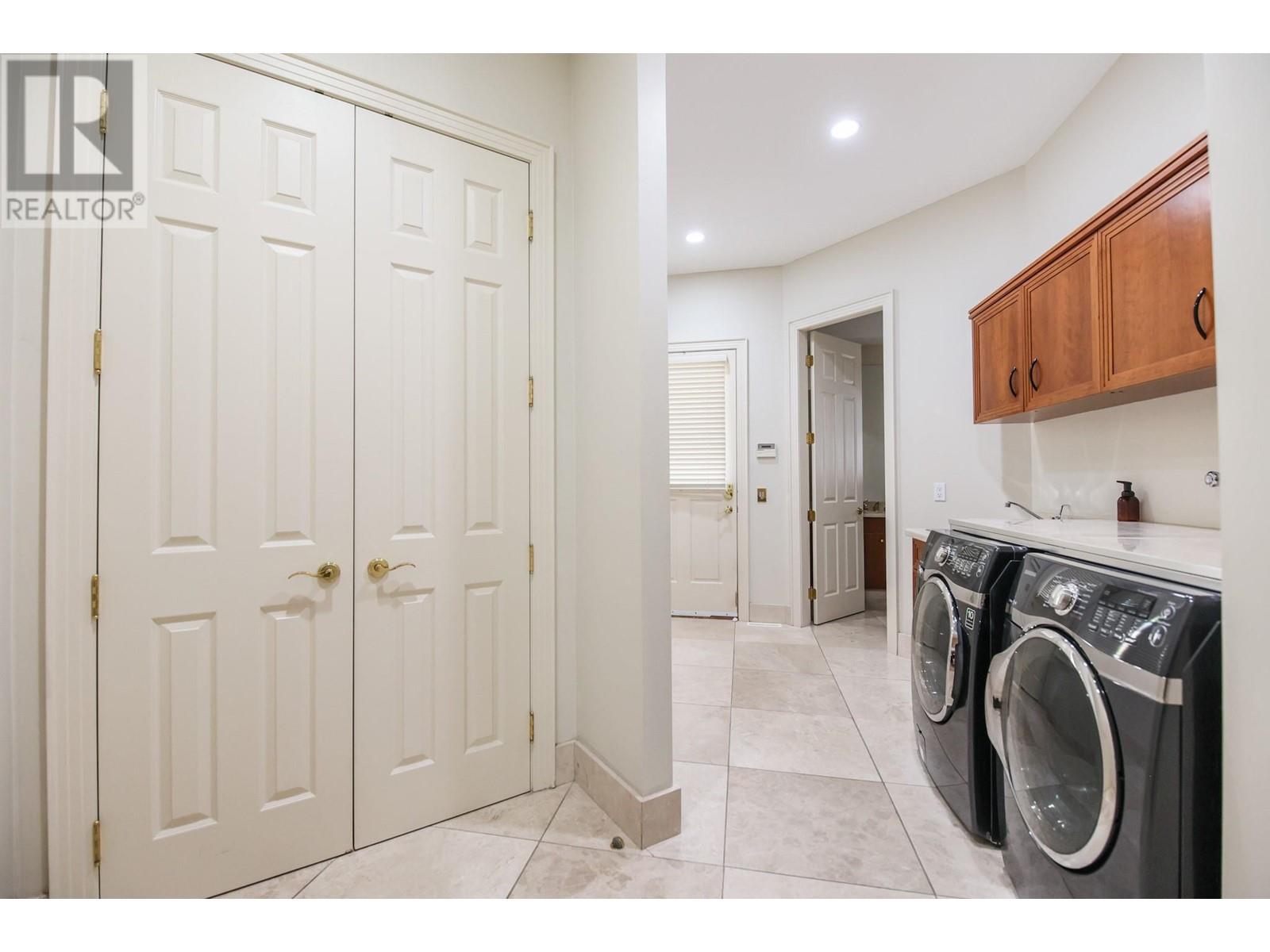 3715 30th Avenue, Osoyoos, British Columbia  V0H 1V6 - Photo 35 - 10335812
