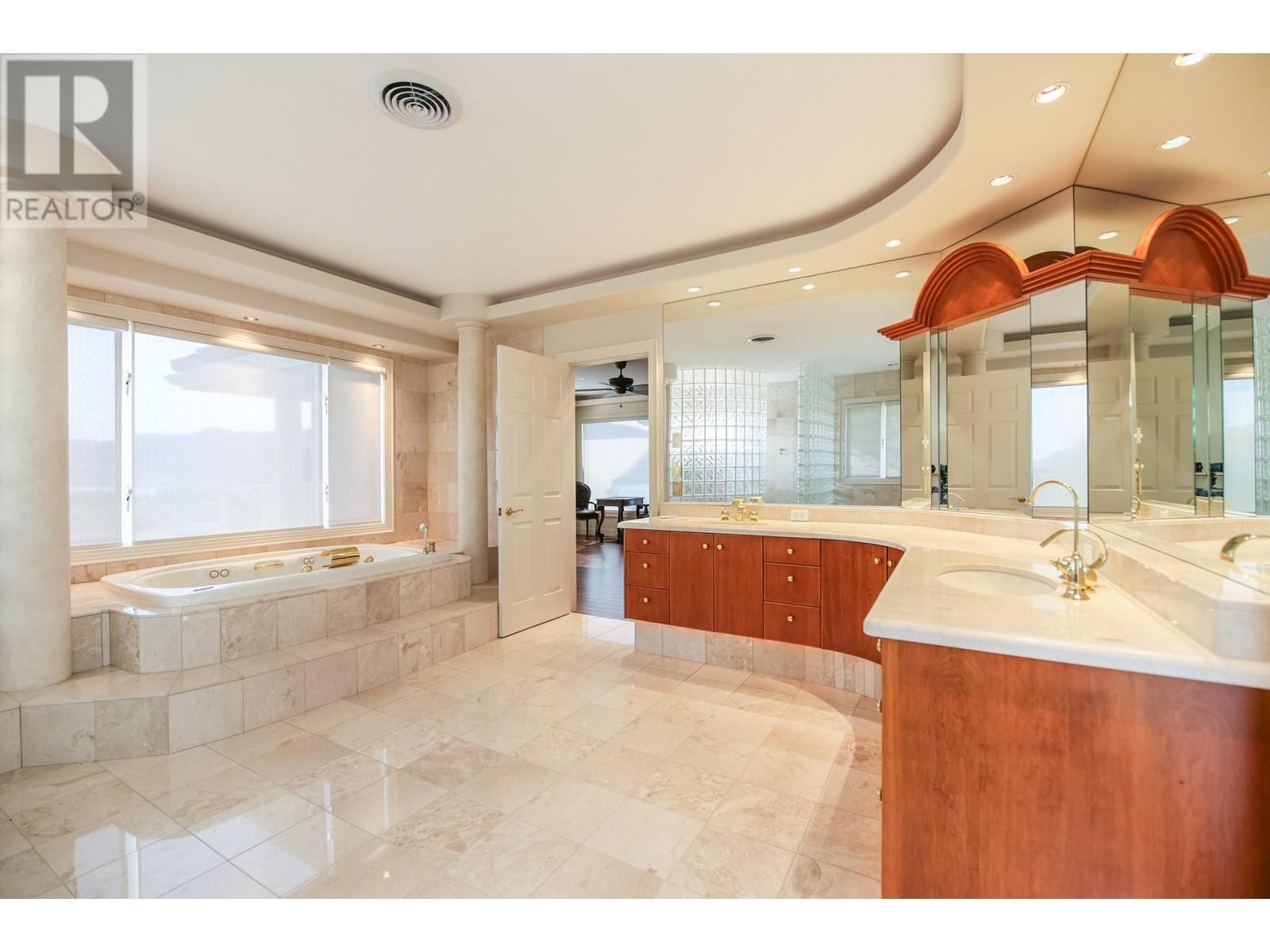 3715 30th Avenue, Osoyoos, British Columbia  V0H 1V6 - Photo 40 - 10335812