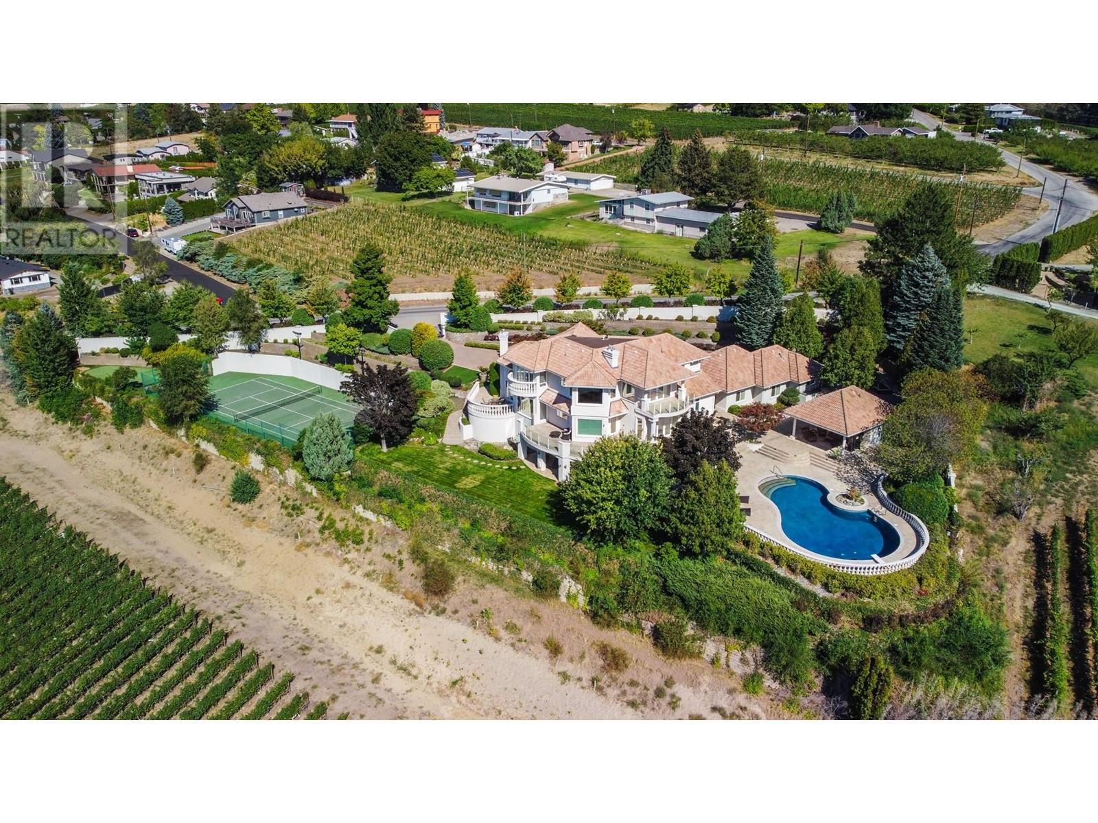 3715 30th Avenue, Osoyoos, British Columbia  V0H 1V6 - Photo 6 - 10335812