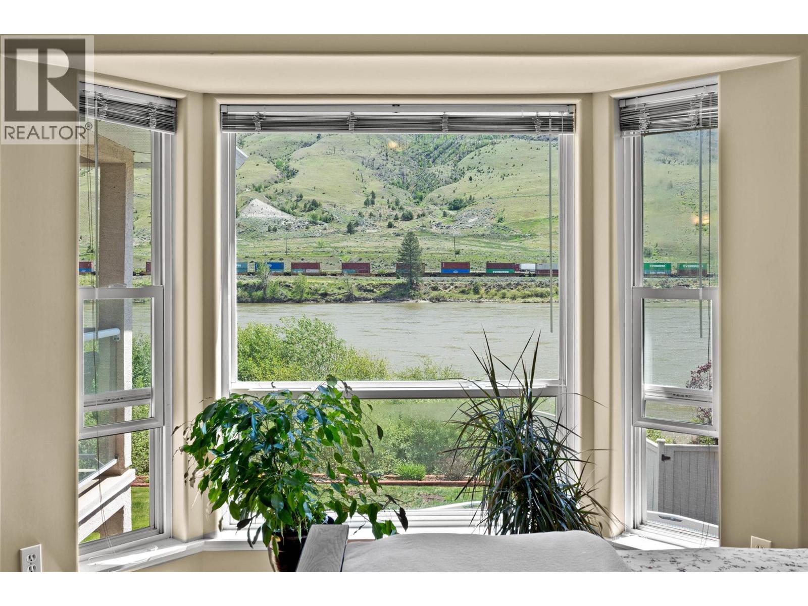 3639 Overlander Drive, Kamloops, British Columbia  V2B 8L7 - Photo 23 - 10337292