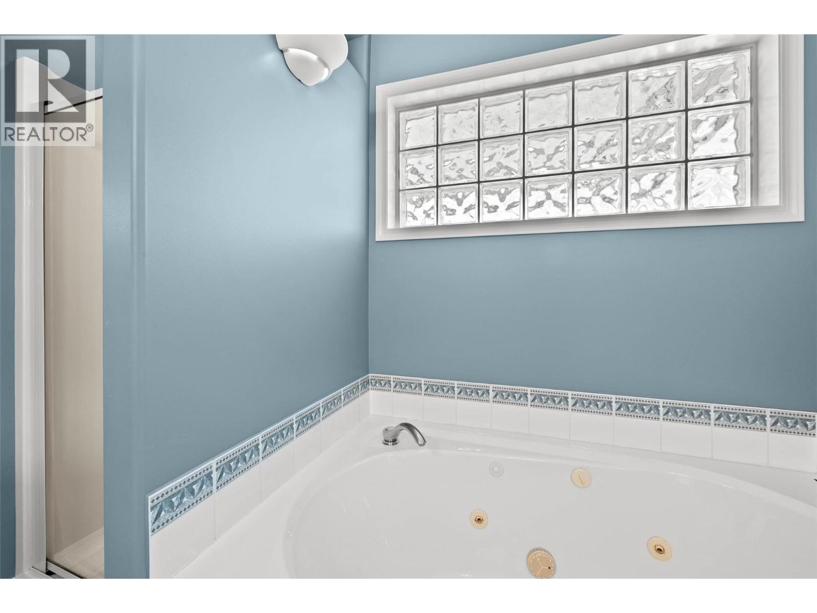 3639 Overlander Drive, Kamloops, British Columbia  V2B 8L7 - Photo 25 - 10337292