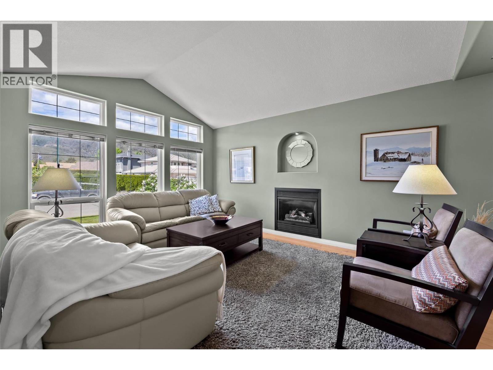 3639 Overlander Drive, Kamloops, British Columbia  V2B 8L7 - Photo 5 - 10337292