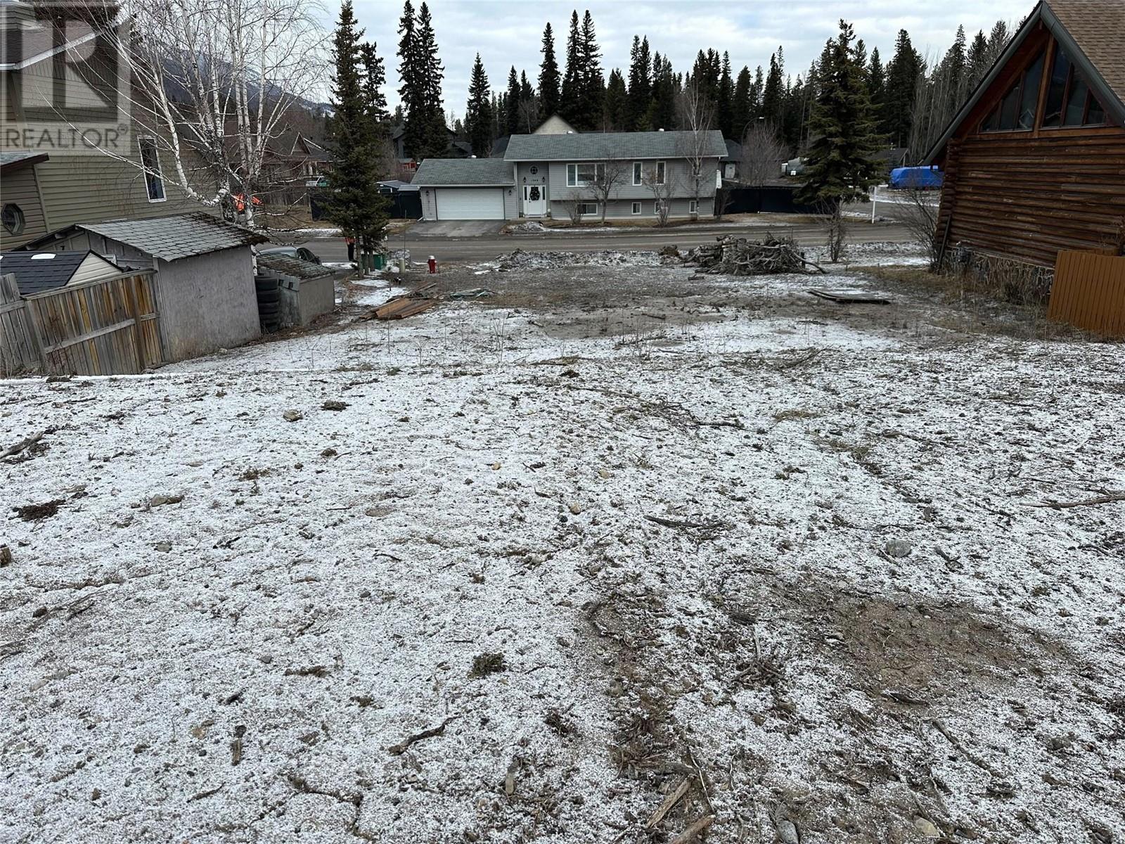 1316 Cypress Drive, Sparwood, British Columbia  V0B 2G2 - Photo 4 - 10337280