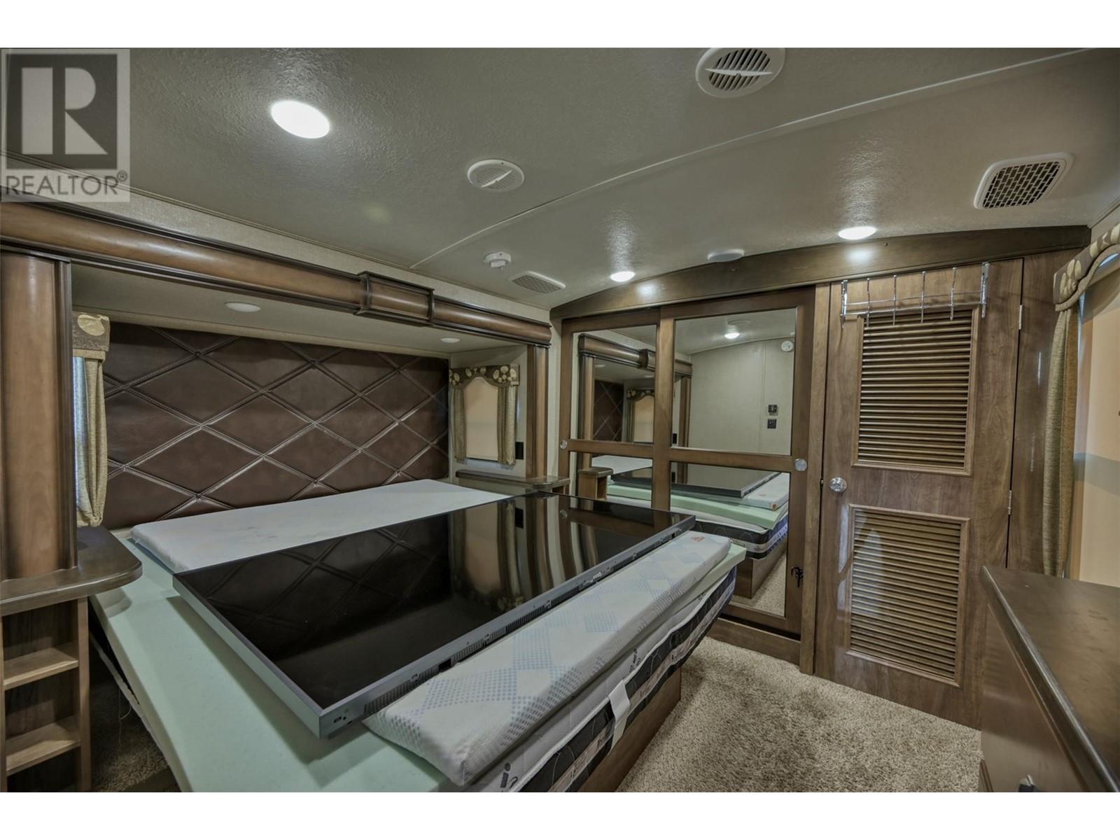 3207 Lakeshore Drive Unit# 65 & 66, Osoyoos, British Columbia  V0H 1V6 - Photo 16 - 10336653