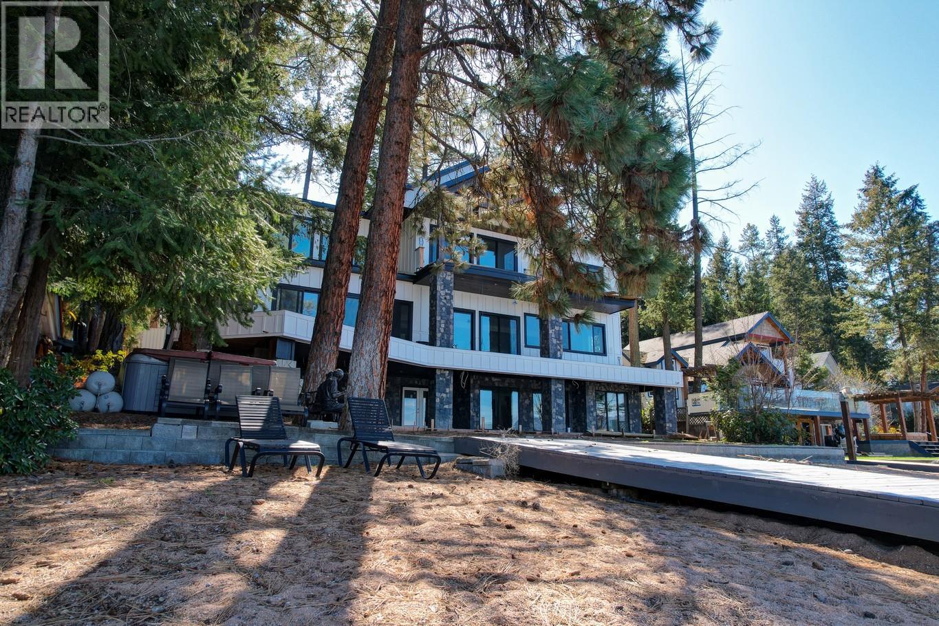 9701 Delcliffe Road, Vernon, British Columbia  V1H 1K9 - Photo 12 - 10336761