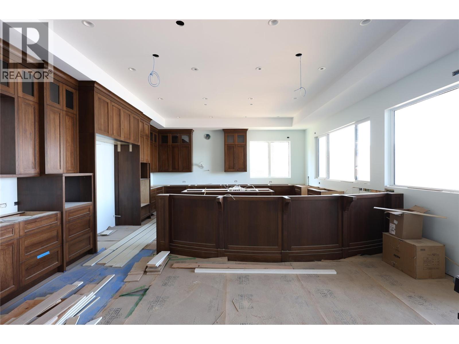 9701 Delcliffe Road, Vernon, British Columbia  V1H 1K9 - Photo 16 - 10336761