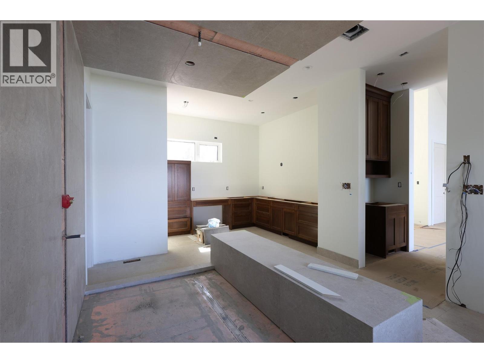 9701 Delcliffe Road, Vernon, British Columbia  V1H 1K9 - Photo 26 - 10336761