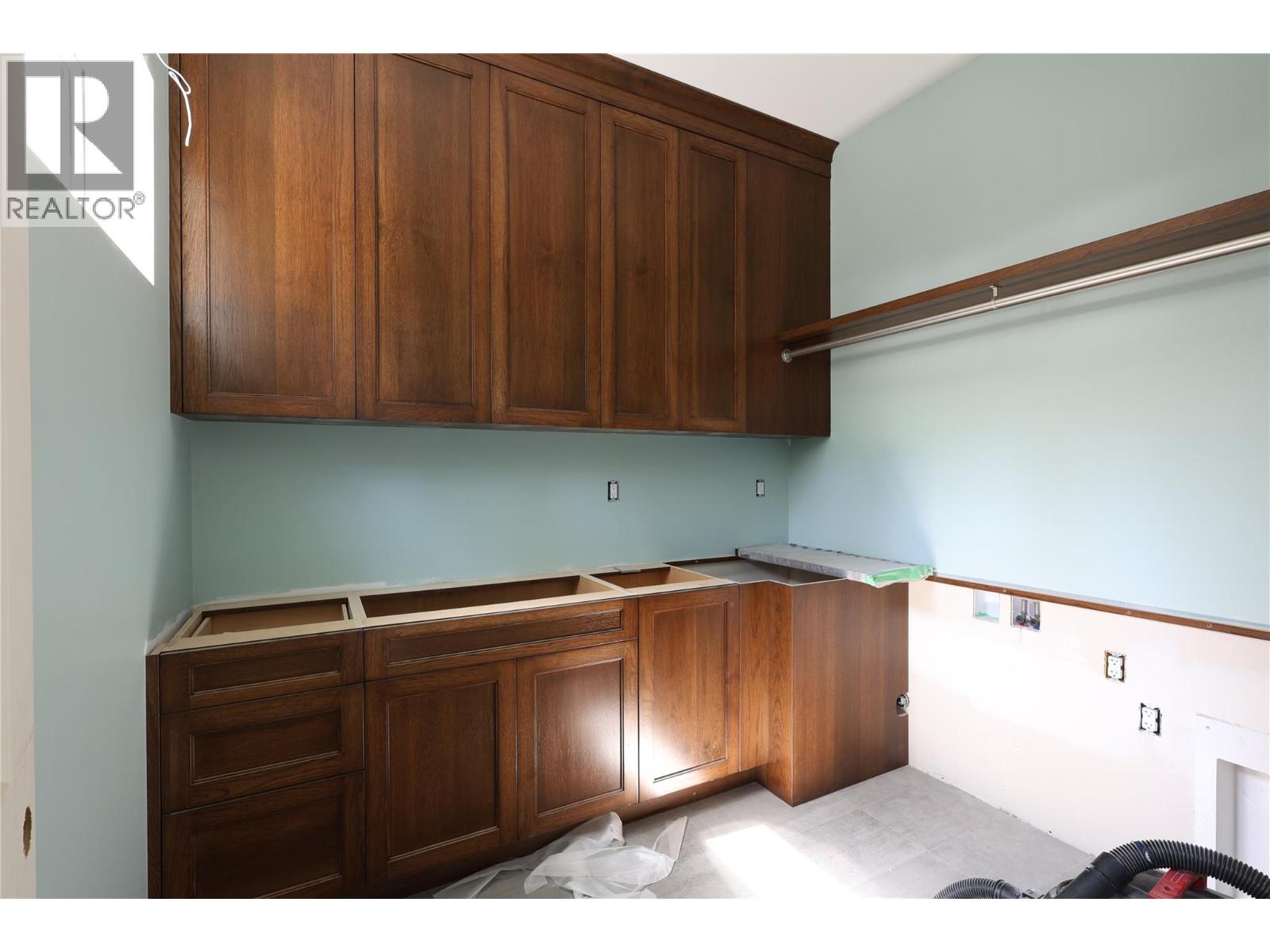 9701 Delcliffe Road, Vernon, British Columbia  V1H 1K9 - Photo 28 - 10336761