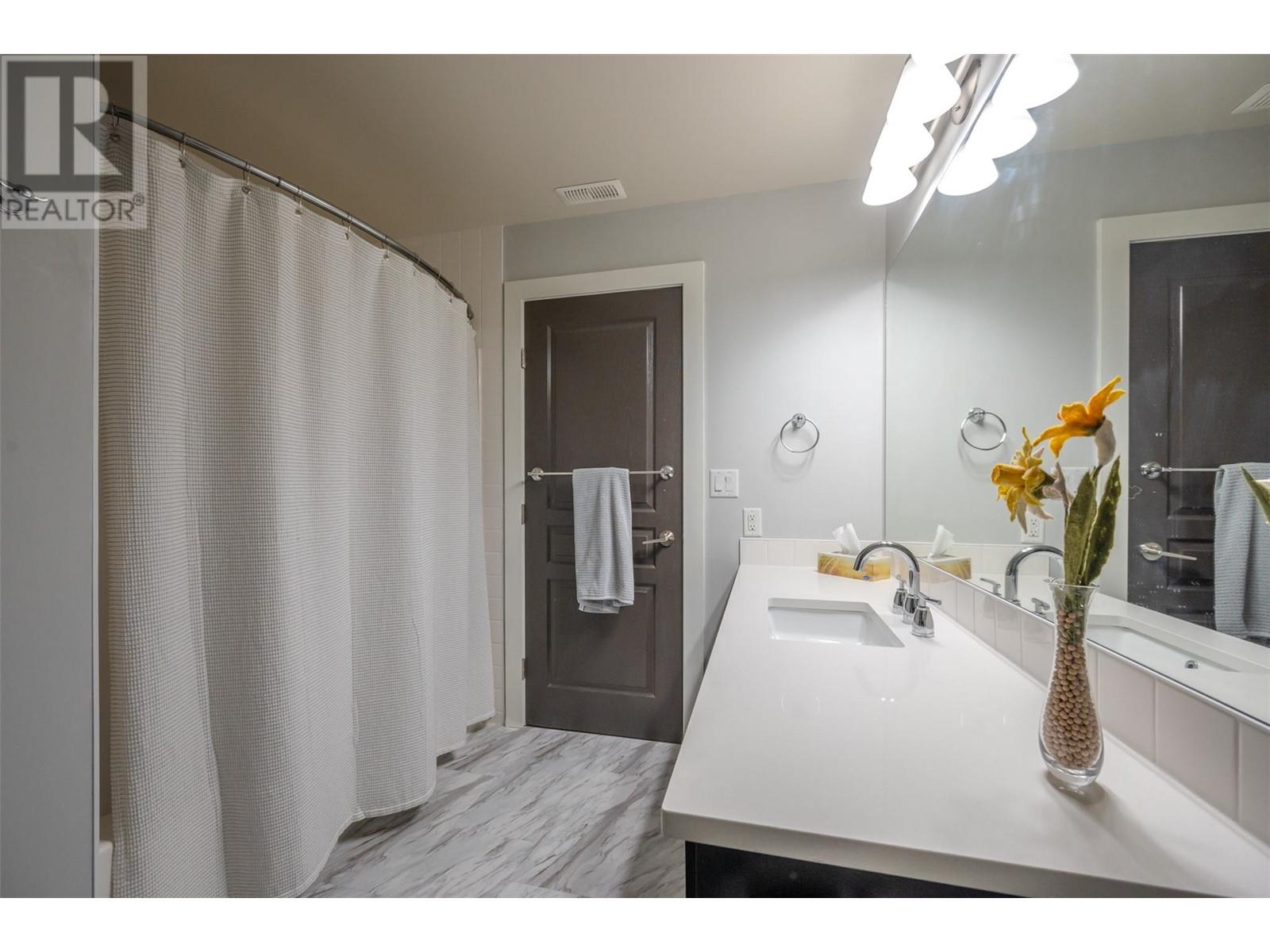 250 Waterford Avenue Unit# 202, Penticton, British Columbia  V2A 3T8 - Photo 38 - 10337015
