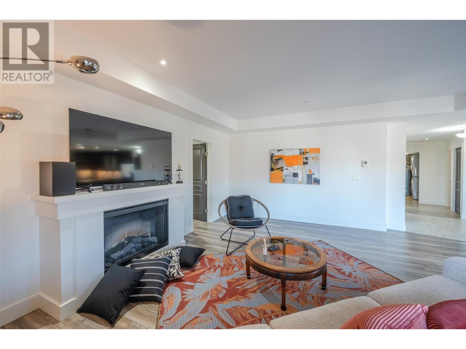 250 Waterford Avenue Unit# 202, Penticton, British Columbia  V2A 3T8 - Photo 5 - 10337015