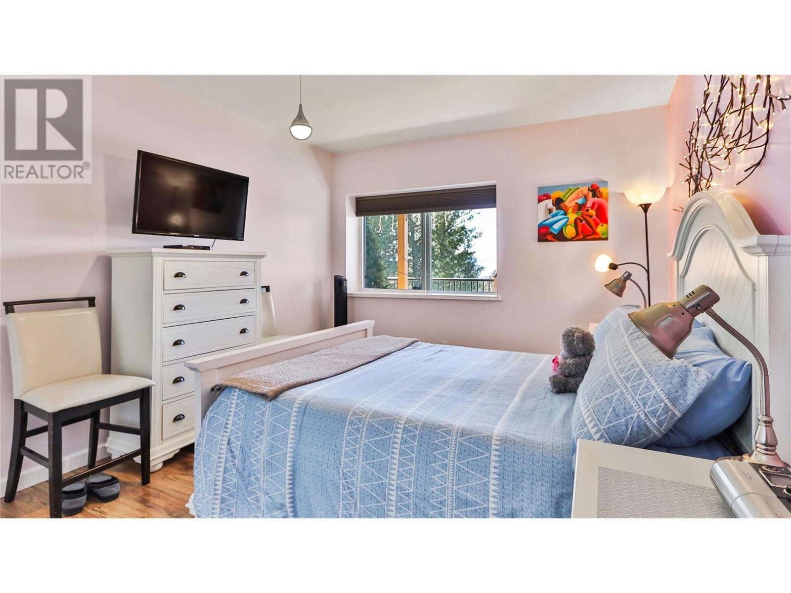 295 Mule Deer Drive, Osoyoos, British Columbia  V0H 1V6 - Photo 24 - 10337730