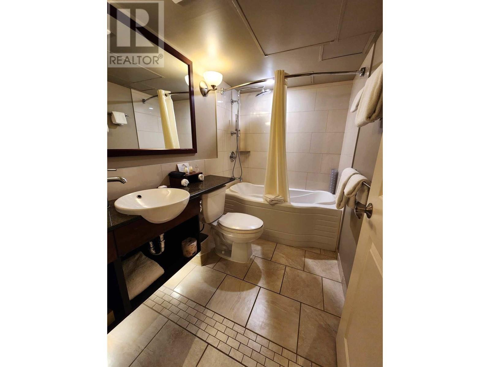 13011 Lakeshore Drive Unit# 363, Summerland, British Columbia  V0H 1Z1 - Photo 11 - 10337807