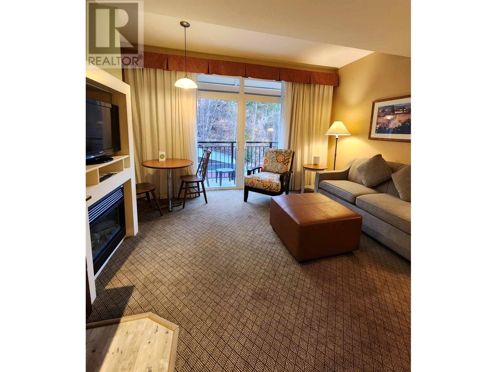 13011 Lakeshore Drive Unit# 363, Summerland, British Columbia  V0H 1Z1 - Photo 4 - 10337807