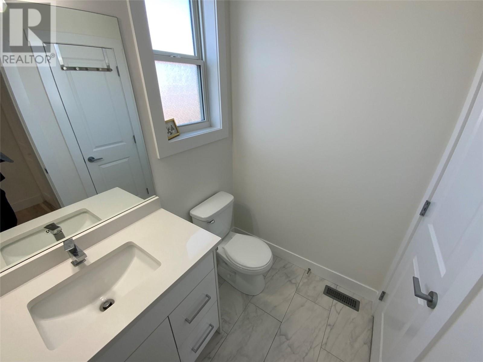 210 Scott Avenue Unit# 104, Penticton, British Columbia  V2A 2J5 - Photo 7 - 10337781