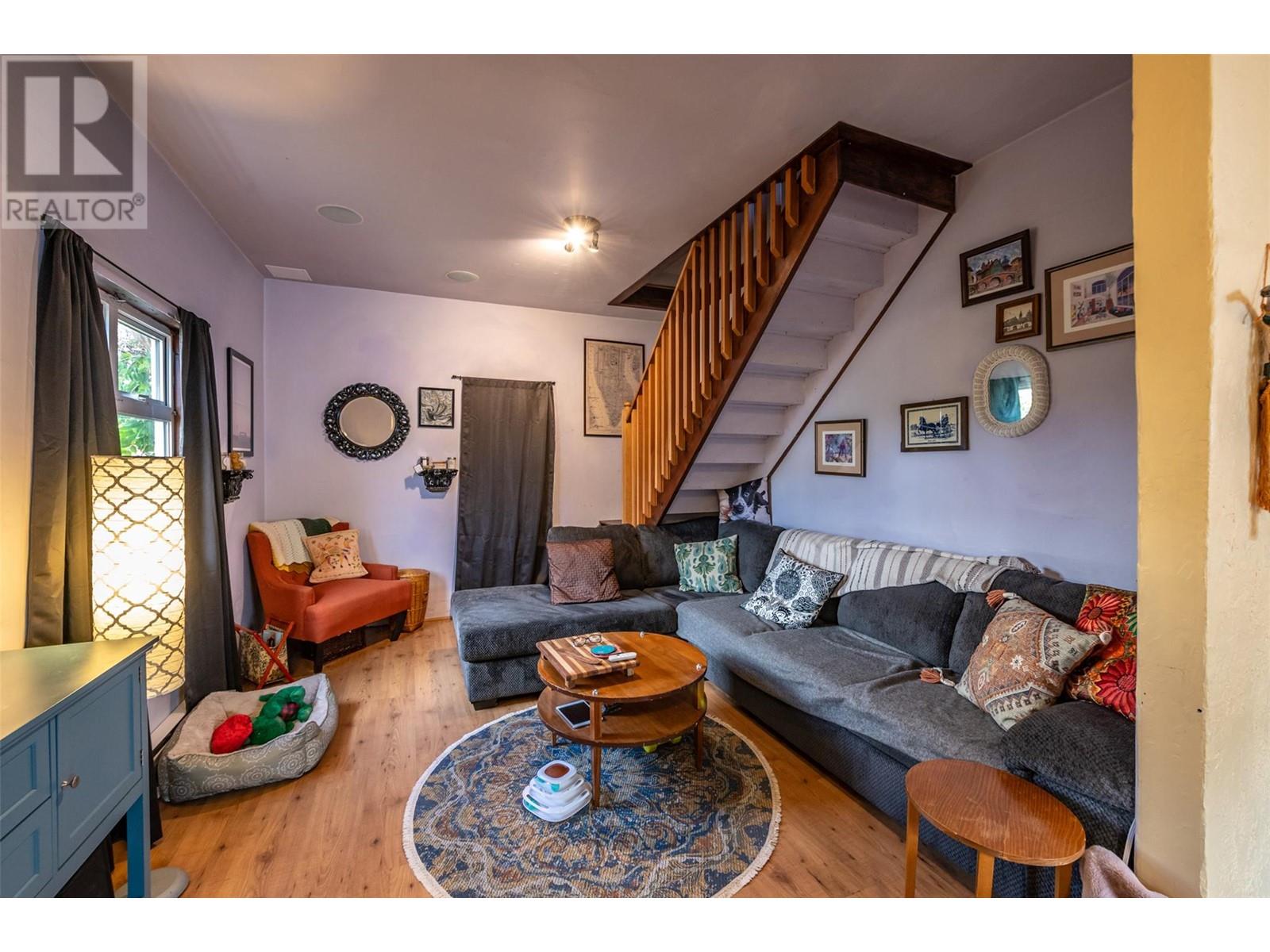 471 Heales Avenue, Penticton, British Columbia  V2A 5C5 - Photo 6 - 10337644