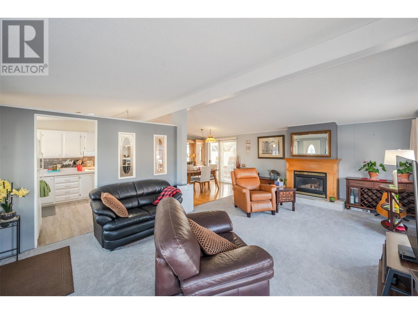 197 Dauphin Avenue Unit# 302, Penticton, British Columbia  V2A 3S3 - Photo 3 - 10337187
