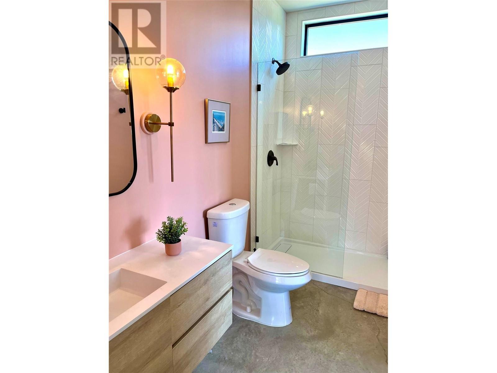 1241 Copper Drive, Oliver, British Columbia  V0H 1T5 - Photo 18 - 10337158