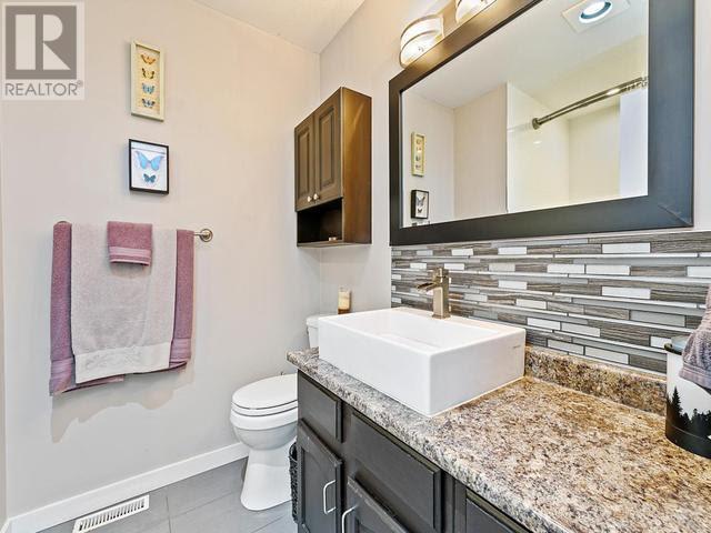 6242 Kootenay Street, Oliver, British Columbia  V0H 1T0 - Photo 9 - 10337135
