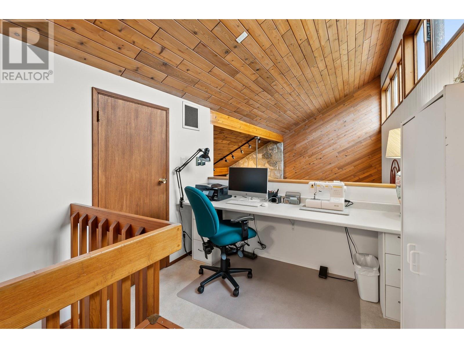146 Yorkton Avenue, Penticton, British Columbia  V2A 3V2 - Photo 17 - 10337772