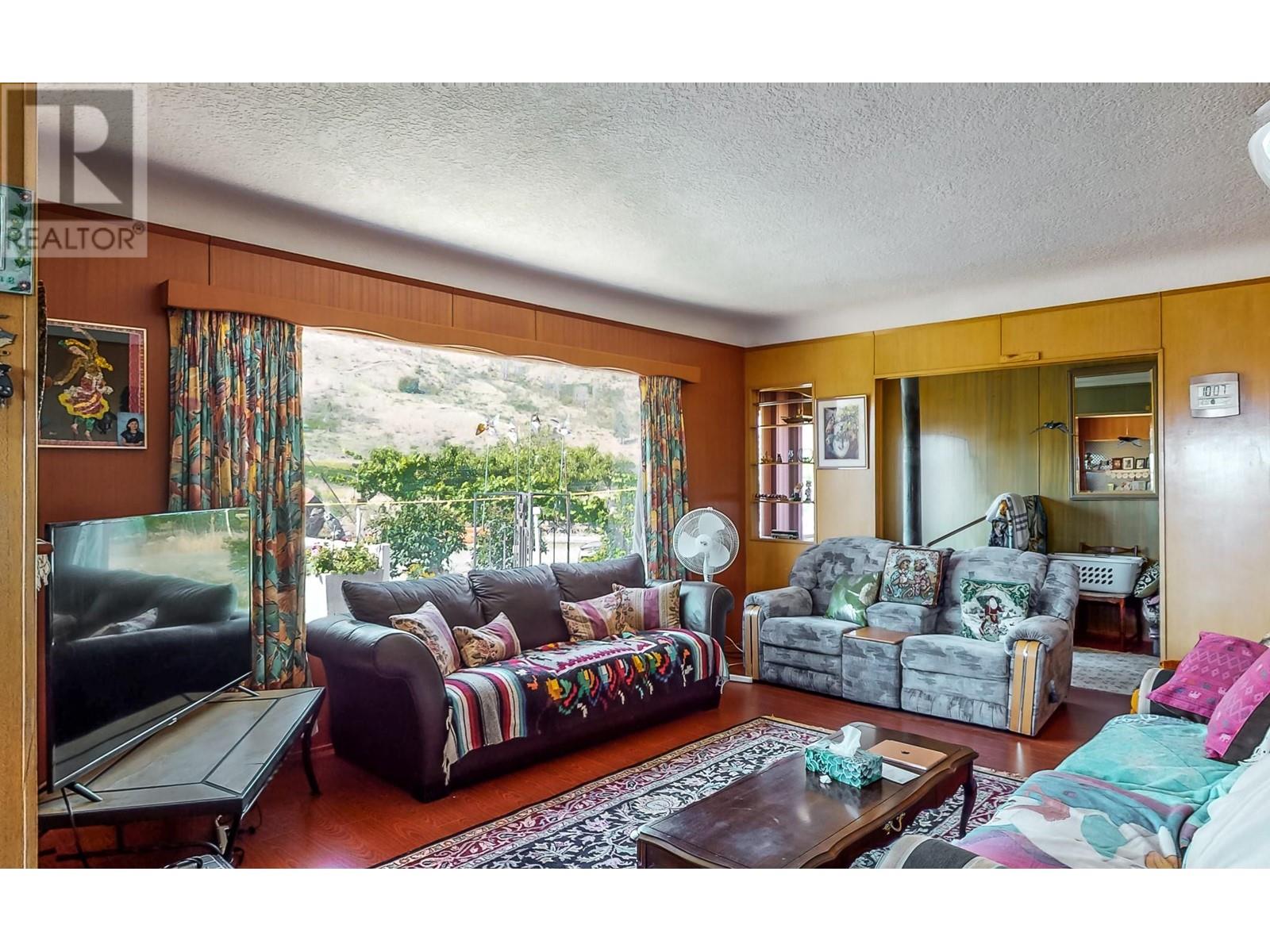 18255 3 Highway, Osoyoos, British Columbia  V0H 1V5 - Photo 16 - 10337675