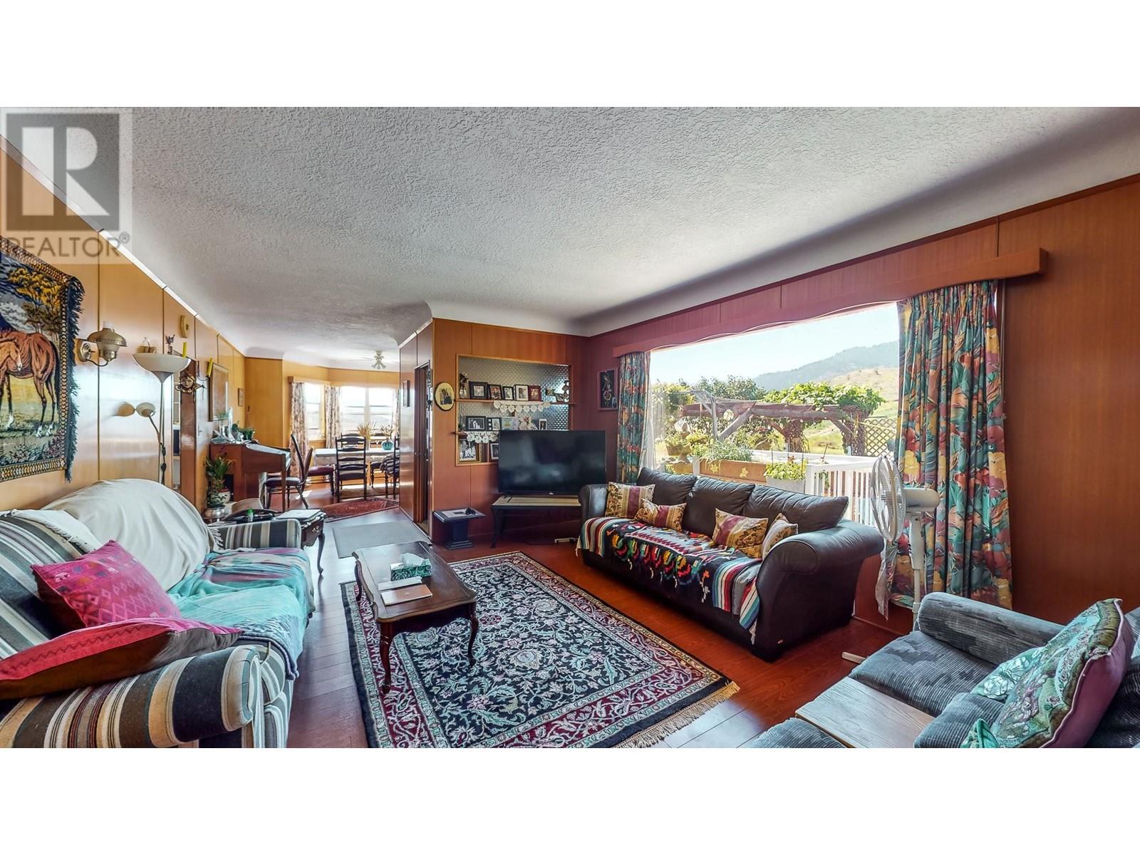 18255 3 Highway, Osoyoos, British Columbia  V0H 1V5 - Photo 17 - 10337675