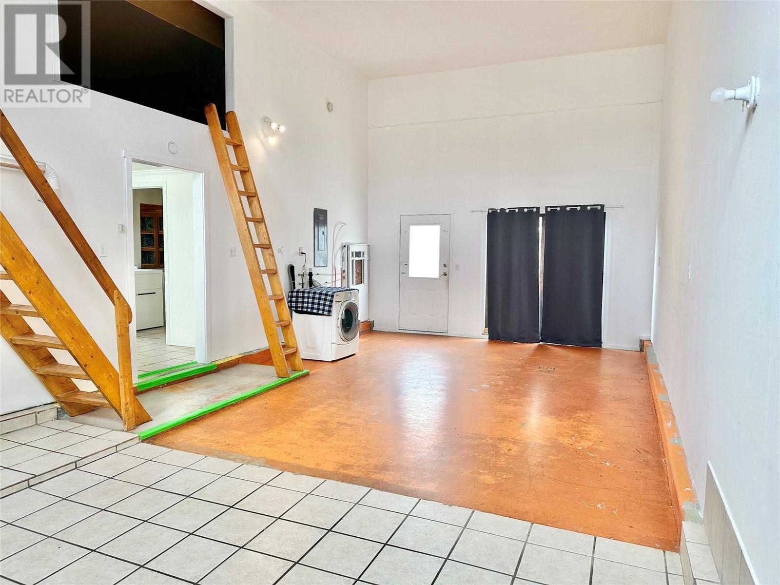 6476 Kootenay Street, Oliver, British Columbia  V0H 1T5 - Photo 19 - 10337137
