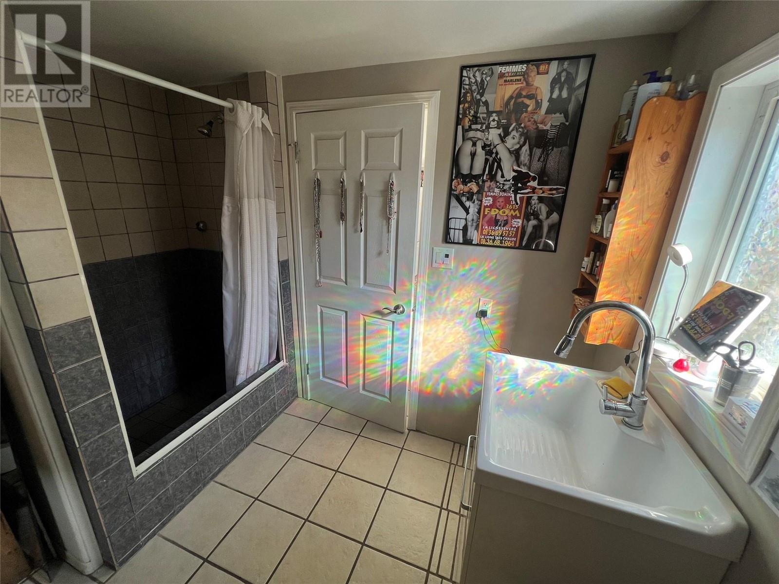 6476 Kootenay Street, Oliver, British Columbia  V0H 1T5 - Photo 28 - 10337137