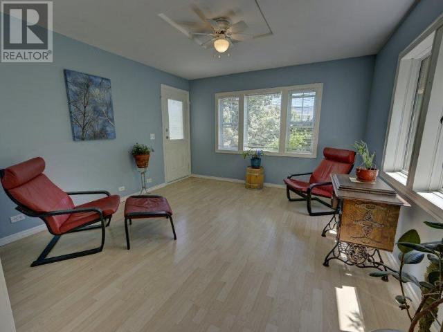 6476 Kootenay Street, Oliver, British Columbia  V0H 1T5 - Photo 3 - 10337137