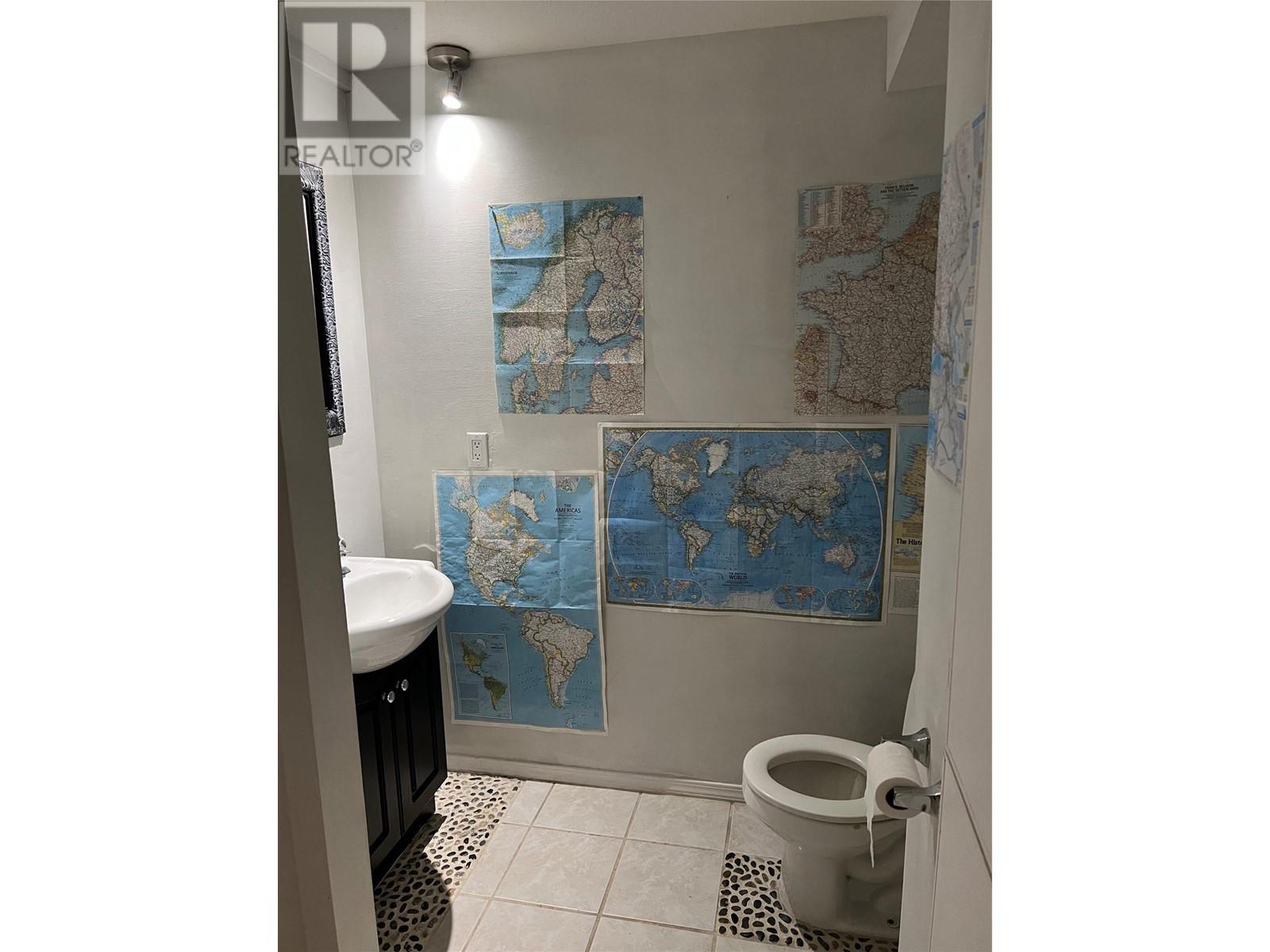 6476 Kootenay Street, Oliver, British Columbia  V0H 1T5 - Photo 36 - 10337137