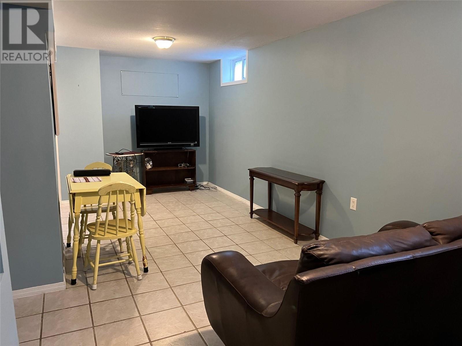 6476 Kootenay Street, Oliver, British Columbia  V0H 1T5 - Photo 41 - 10337137