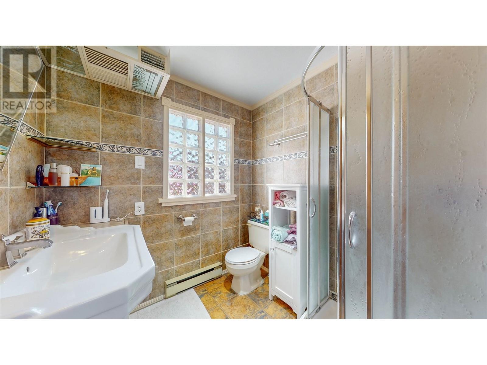 8901 92nd Avenue, Osoyoos, British Columbia  V0H 1V2 - Photo 13 - 10337805
