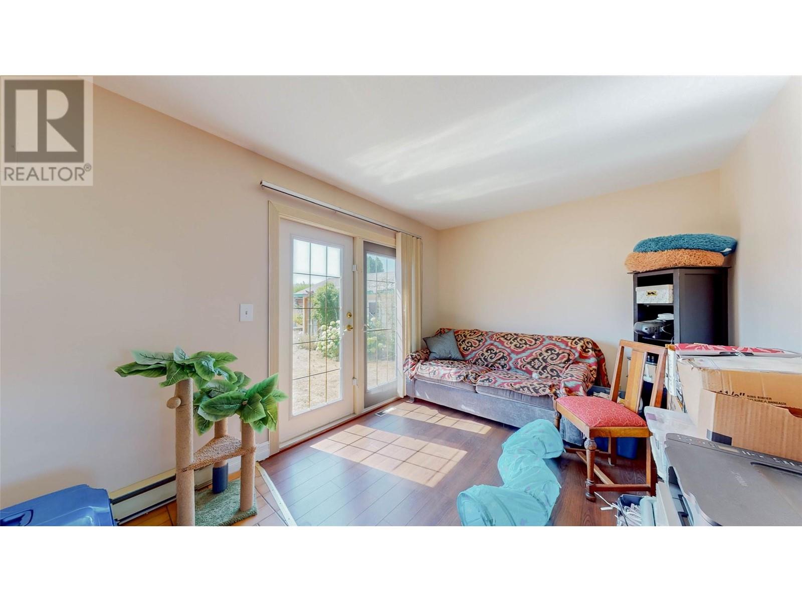 8901 92nd Avenue, Osoyoos, British Columbia  V0H 1V2 - Photo 4 - 10337805