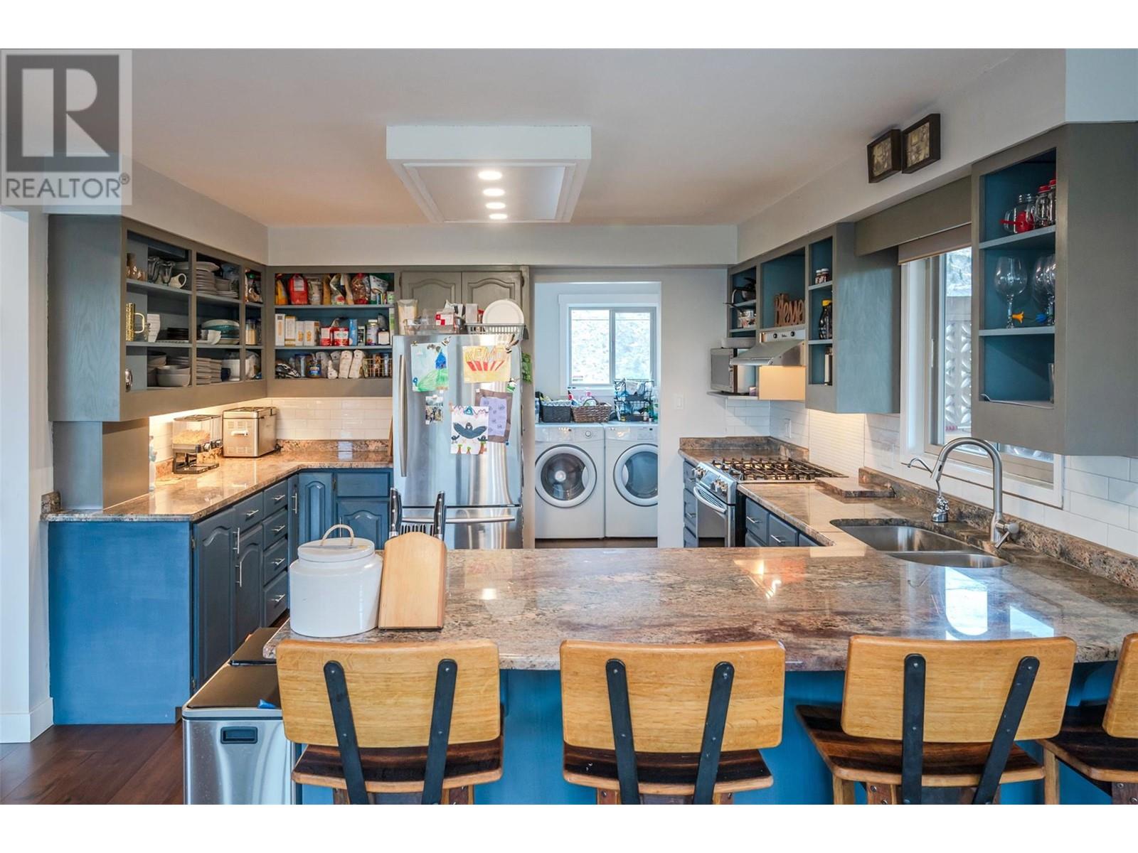 6521 Bellevue Drive, Oliver, British Columbia  V0H 1T4 - Photo 21 - 10337880
