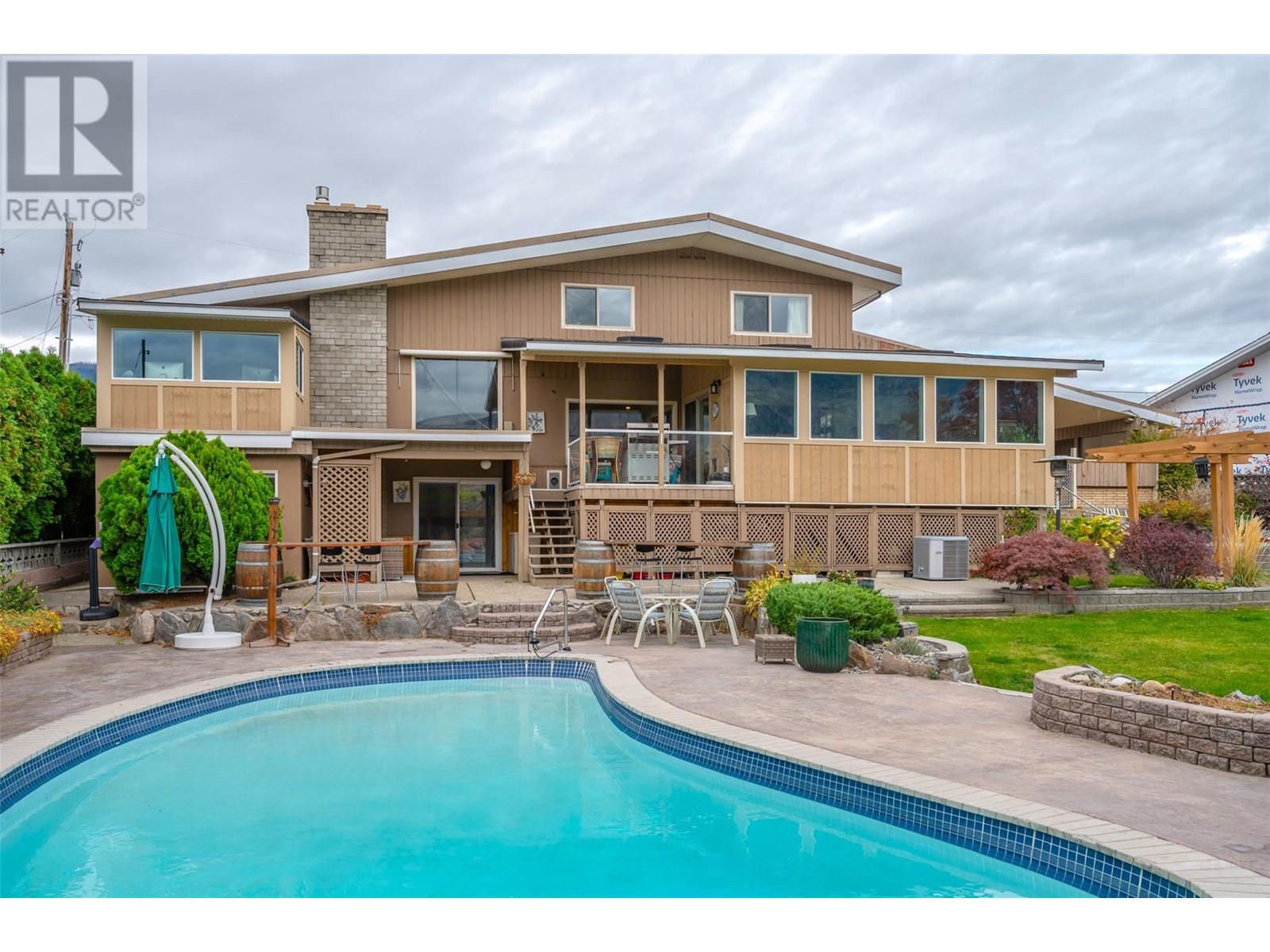 6521 Bellevue Drive, Oliver, British Columbia  V0H 1T4 - Photo 4 - 10337880