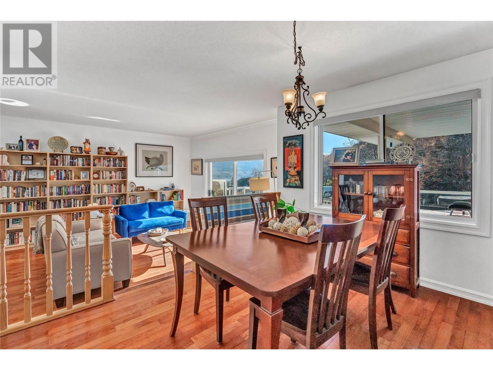 5728 Clark Street, Summerland, British Columbia  V0H 1Z4 - Photo 13 - 10337825
