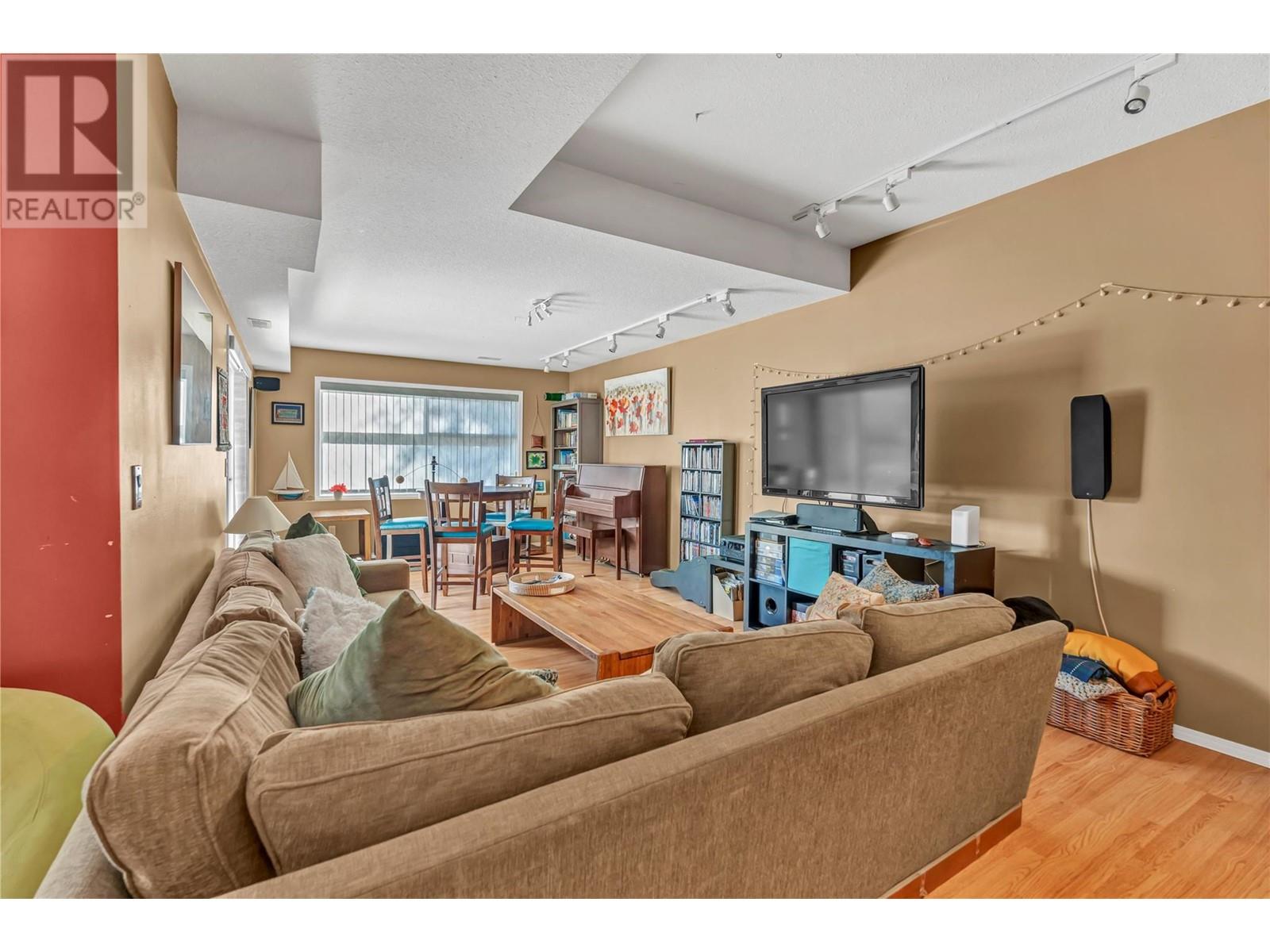 5728 Clark Street, Summerland, British Columbia  V0H 1Z4 - Photo 31 - 10337825
